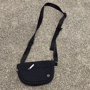 Lululemon All Night Festival Bag